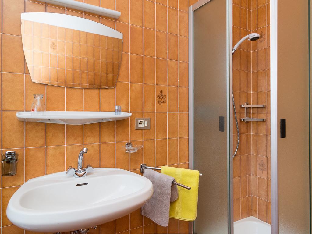 Haus Elisabeth Ξενοδοχείο Nova Ponente Εξωτερικό φωτογραφία